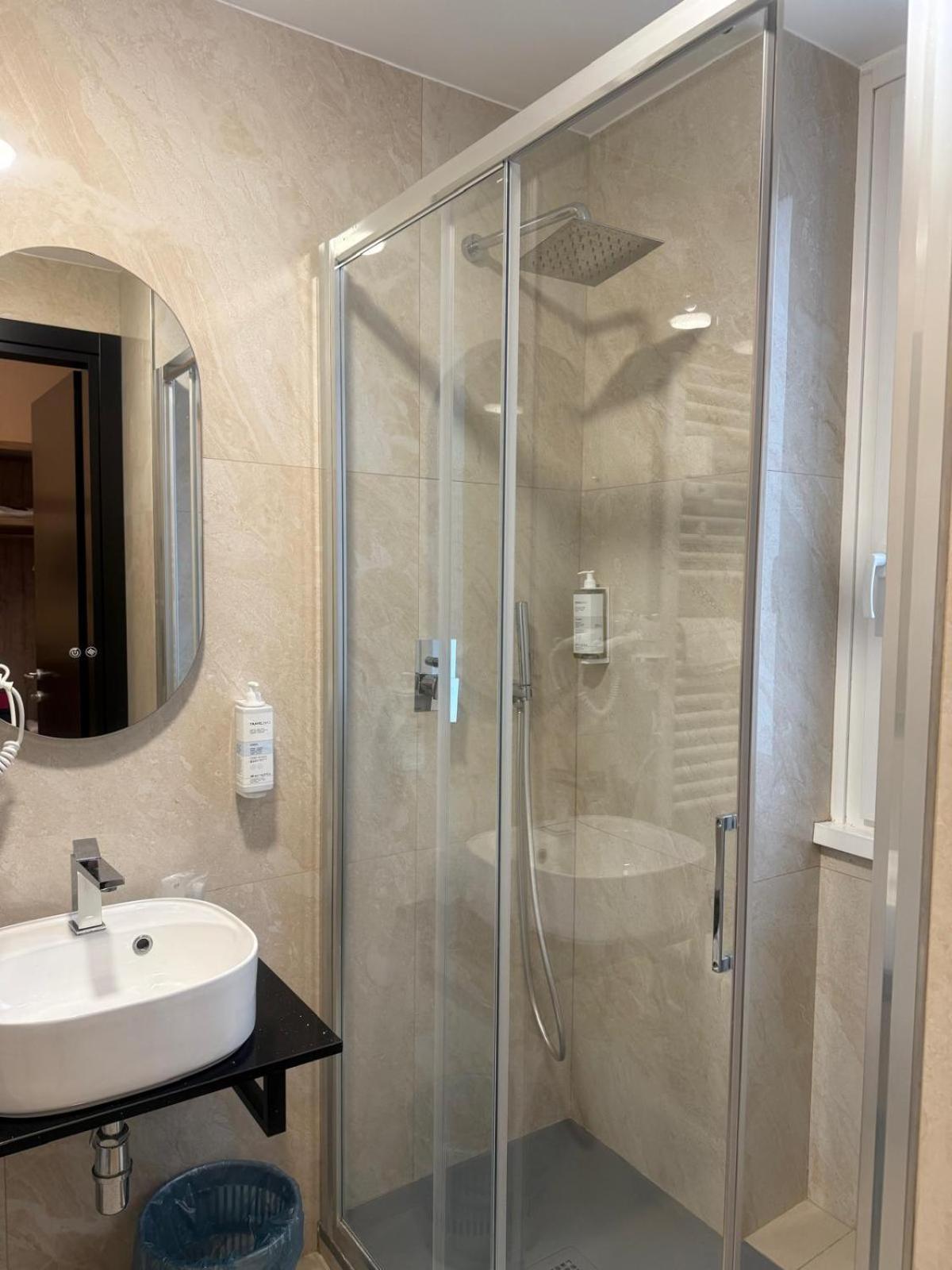 Guesthouse Central Station Group - Via Ponte Seveso 18 Милан Экстерьер фото